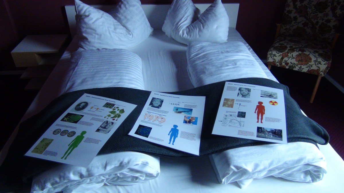 DIY Biotechnology at Hotel Obscura